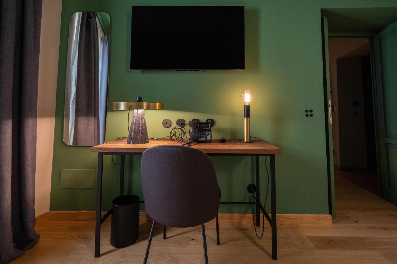 Locanda Moderna Carlambroeus Монтевеккья Экстерьер фото